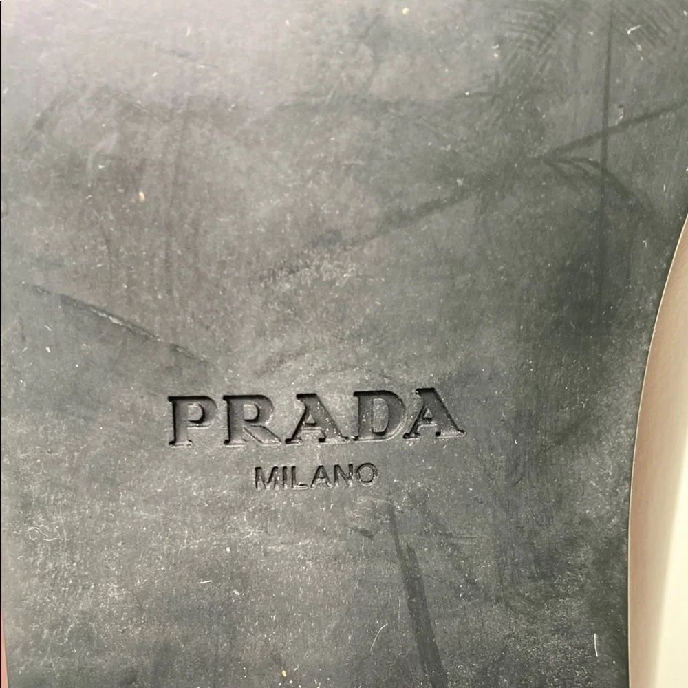 Prada‎ Penny Loafers Brown Brushed Leather Slip On Size UK8/US9 Authenticated